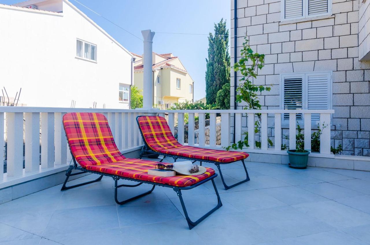 Dubrovnik Hill Apartments ภายนอก รูปภาพ